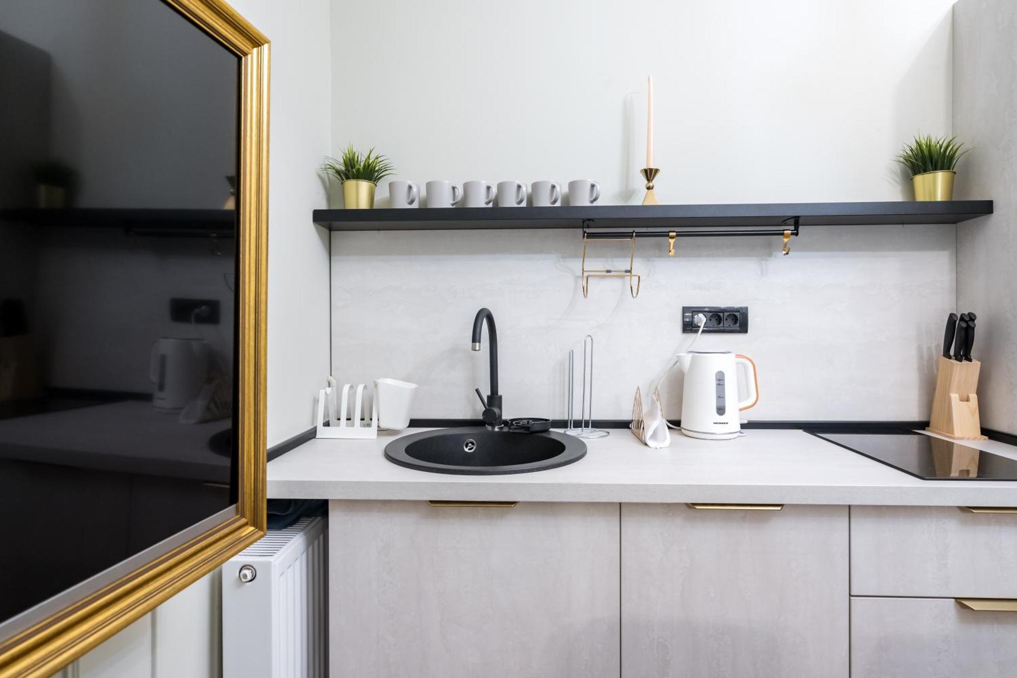 Highline Downtown Residences 6 Persons Family Apartment Bucureşti Eksteriør bilde