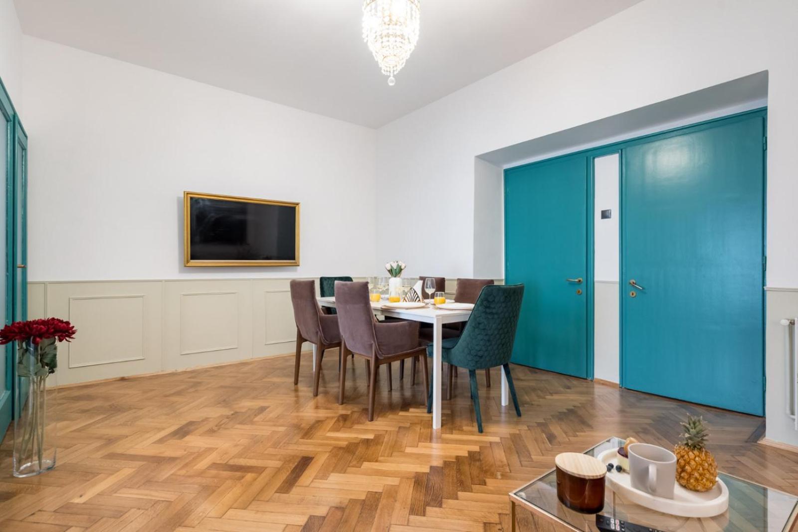 Highline Downtown Residences 6 Persons Family Apartment Bucureşti Eksteriør bilde