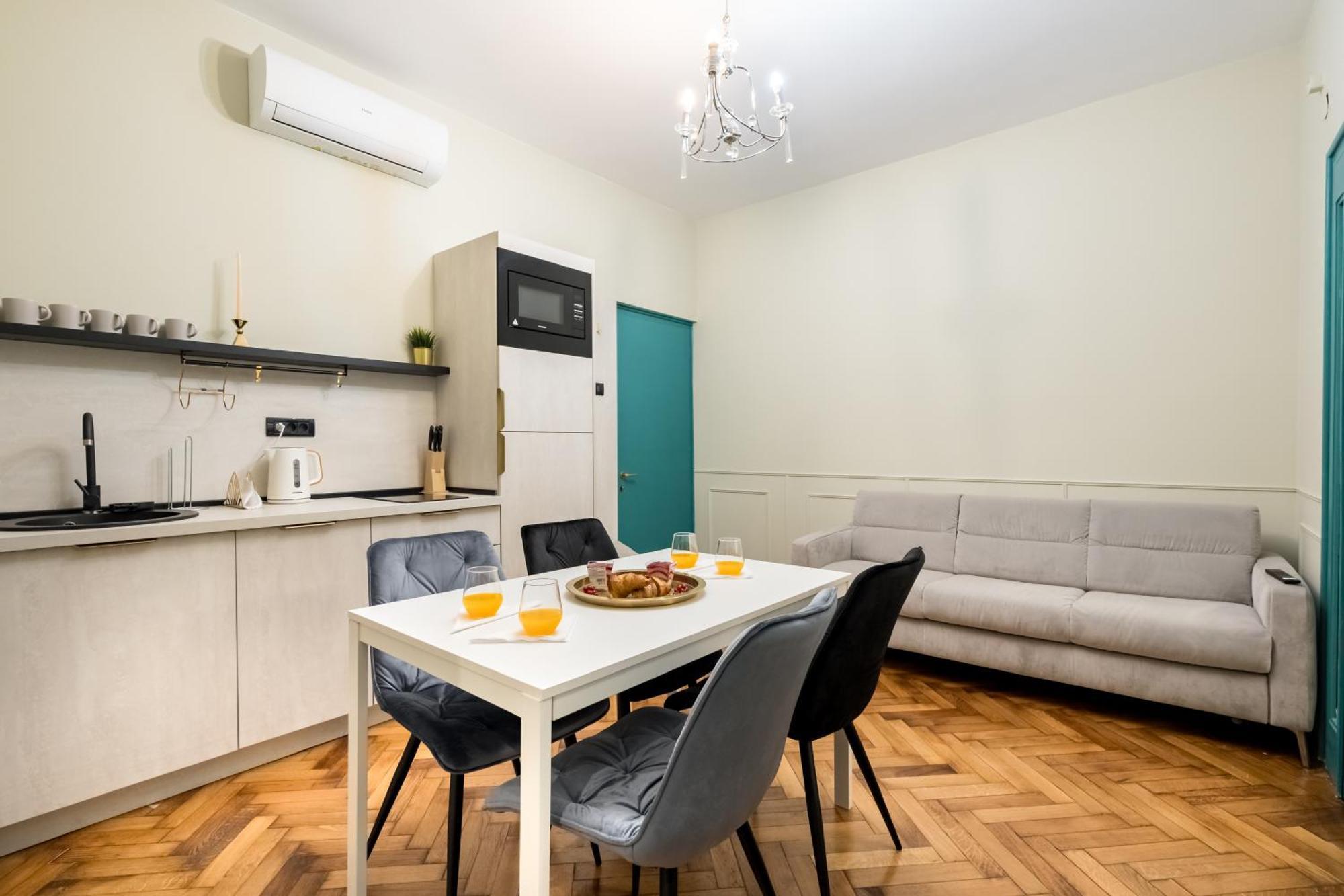 Highline Downtown Residences 6 Persons Family Apartment Bucureşti Eksteriør bilde