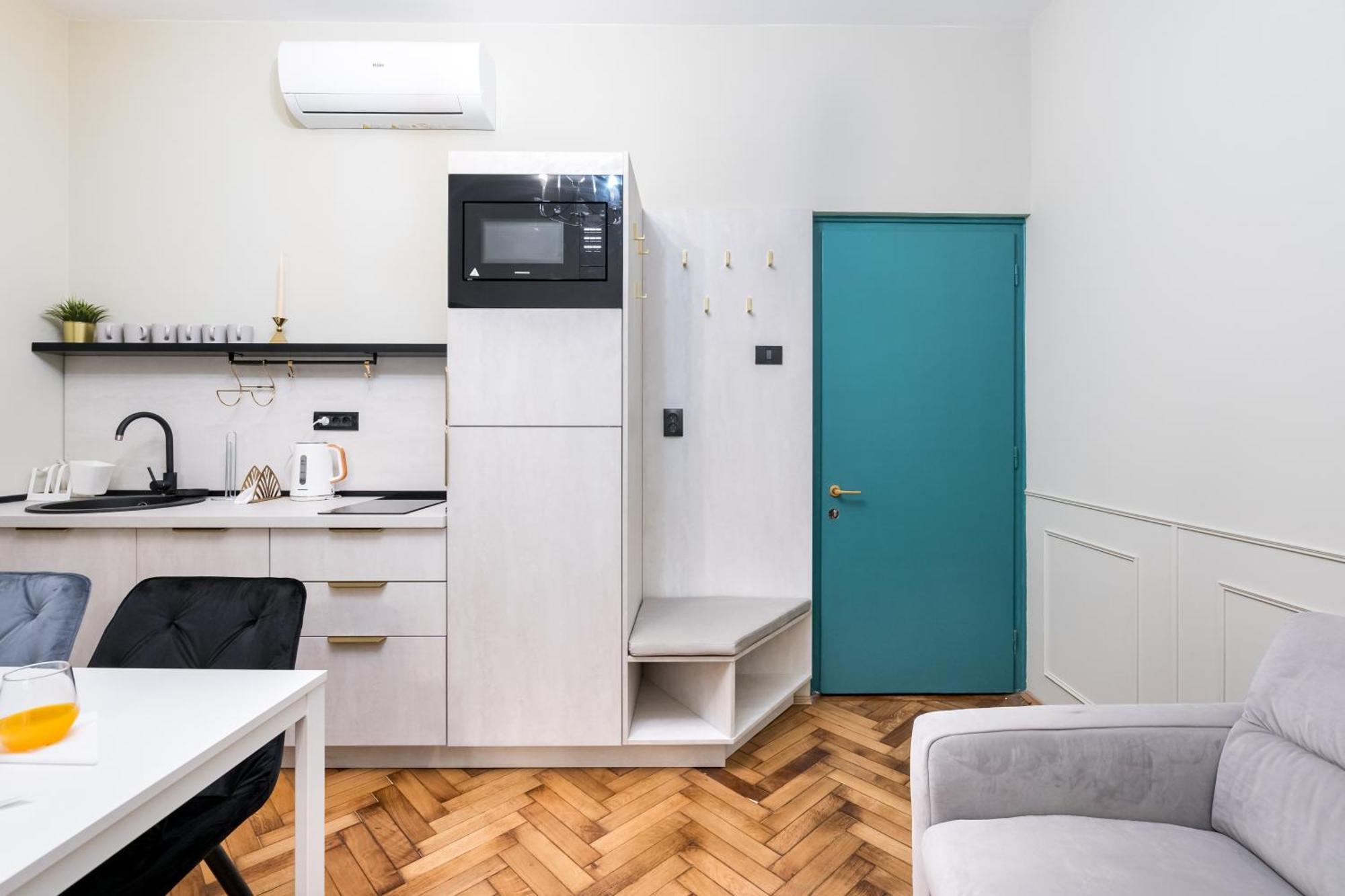Highline Downtown Residences 6 Persons Family Apartment Bucureşti Eksteriør bilde