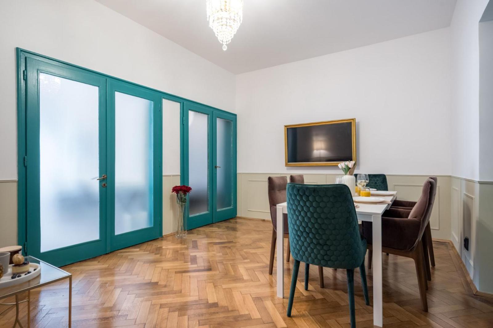 Highline Downtown Residences 6 Persons Family Apartment Bucureşti Eksteriør bilde