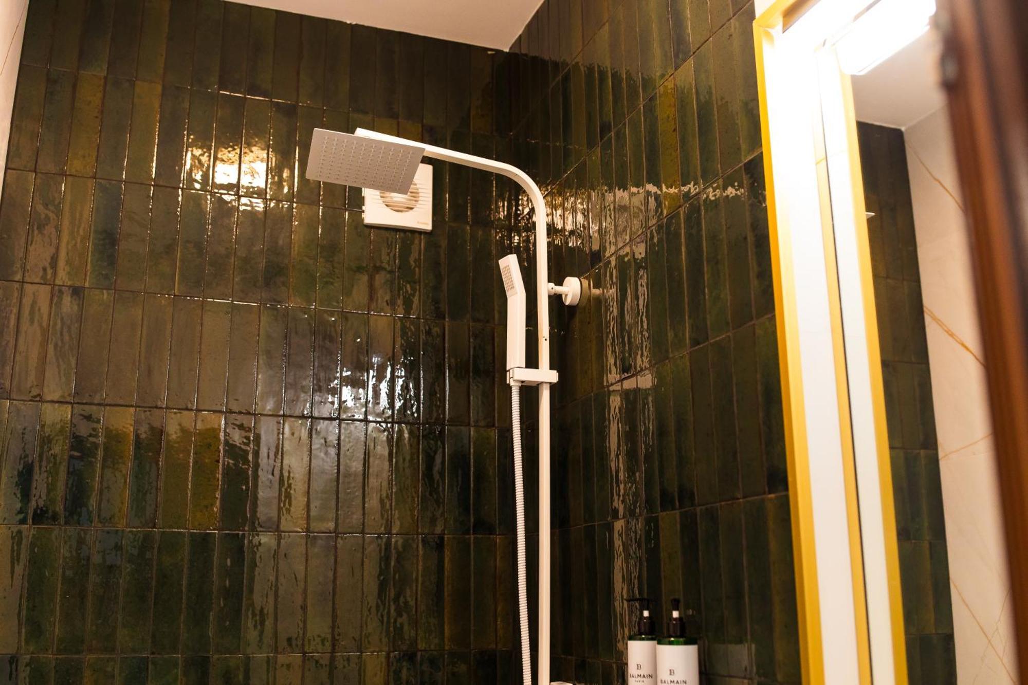 Highline Downtown Residences 6 Persons Family Apartment Bucureşti Eksteriør bilde